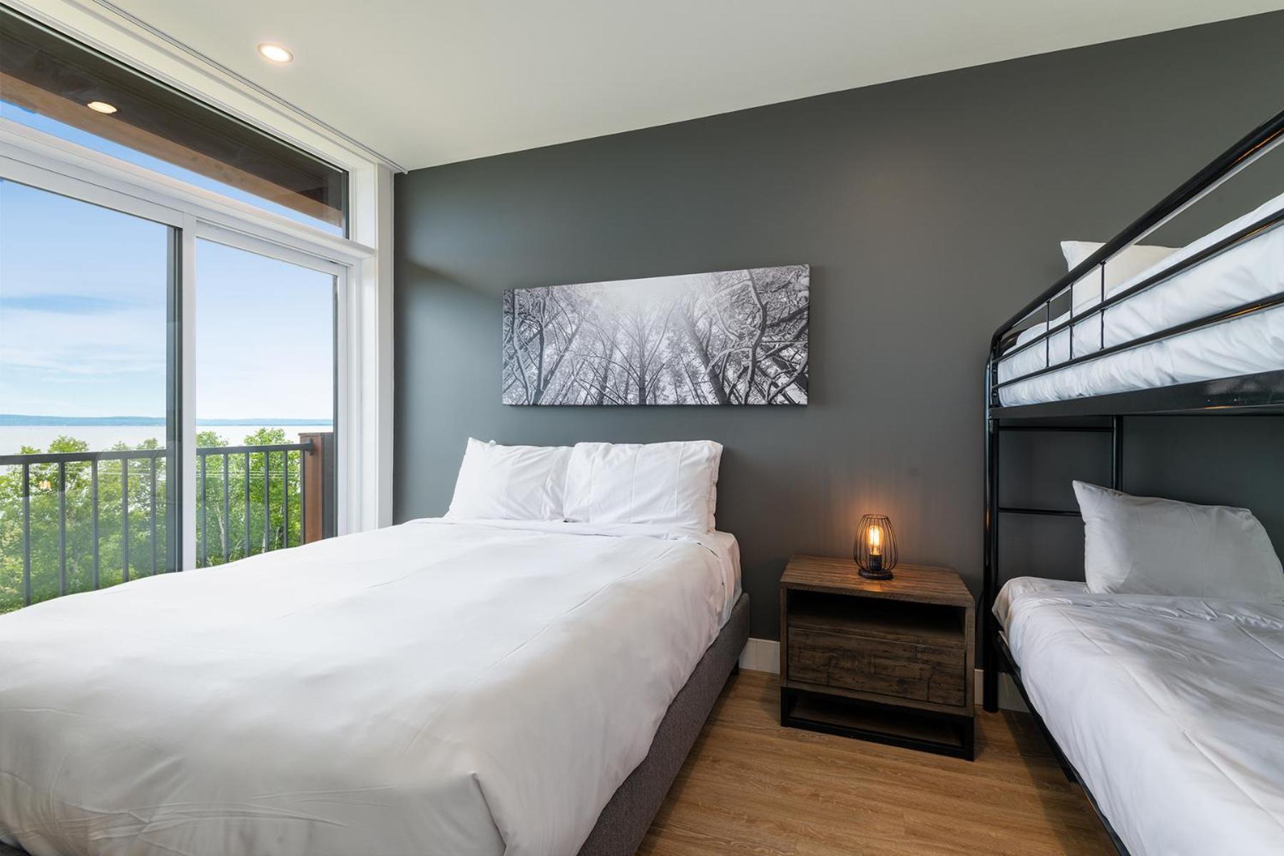 Les Appartements Du Massif De Charlevoix Petite-Riviere-Saint-Francois Rom bilde